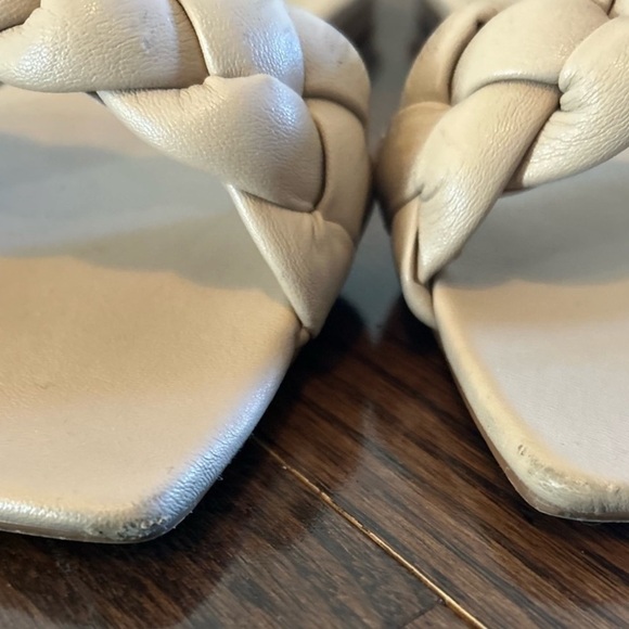 Sandals - Picture 3 of 5